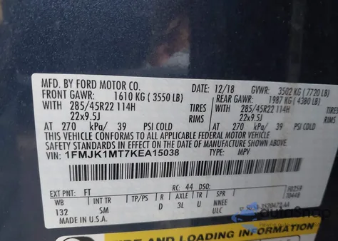 2019 Ford Expedition Max Platinum z USA, uszkodzony, nr VIN 1FMJK1MT7KEA15038